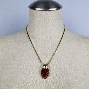 Vintage Sarah Coventry Gold Tone Red Brown Oval Pendant Necklace